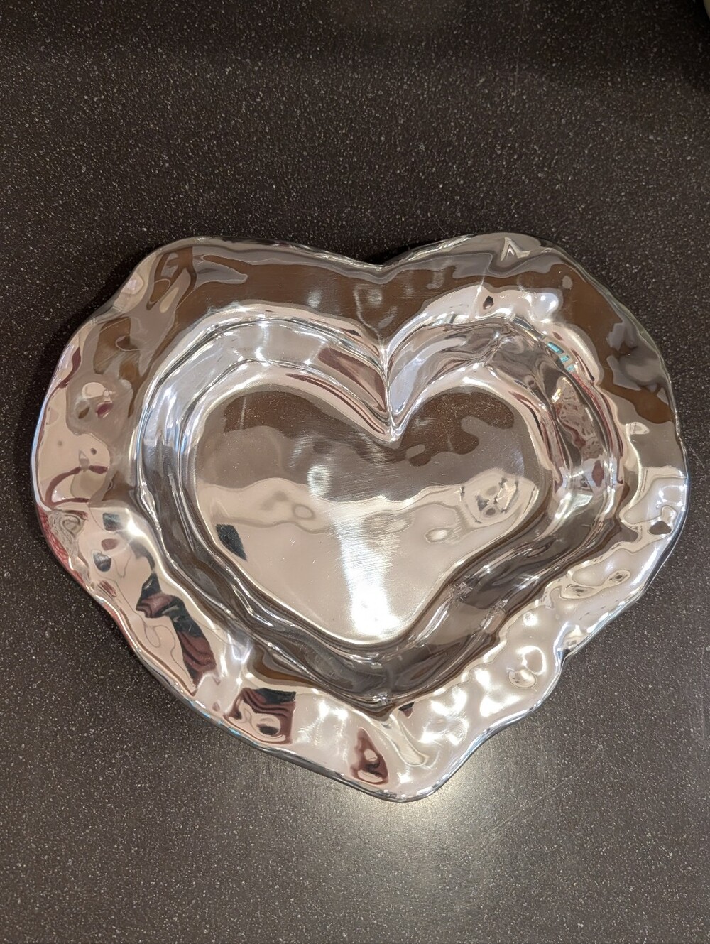 new BEATRIZ BALL heart bowl